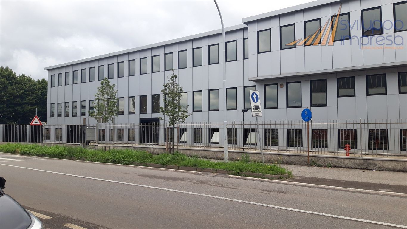 UFFICIO DI RAPPRESENTANZA IN AFFITTO AD AGRATE BRIANZA