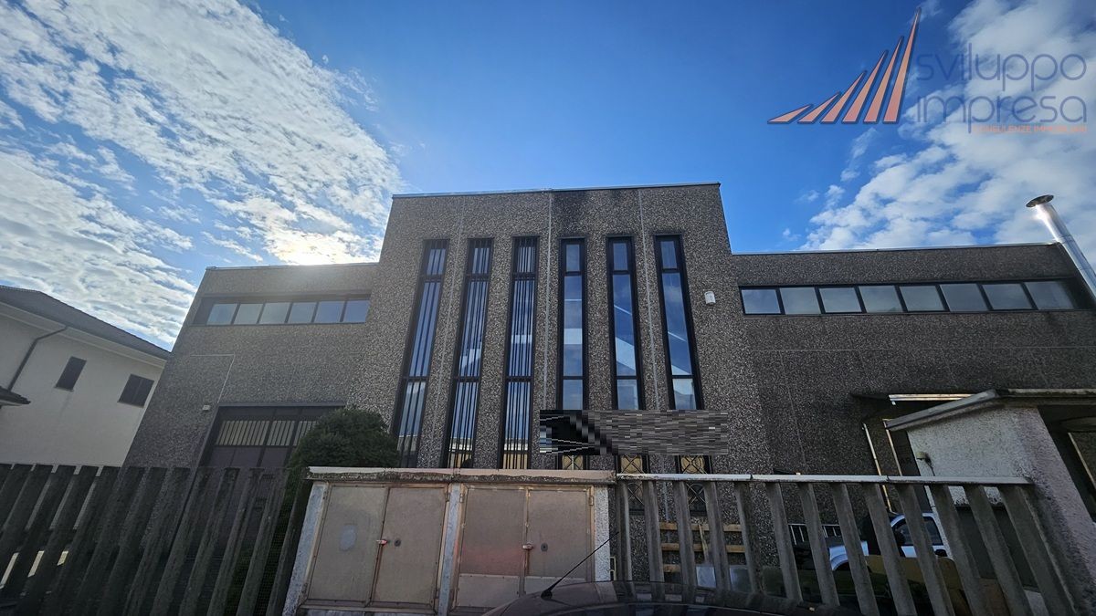 UFFICIO IN AFFITTO A CERNUSCO SUL NAVIGLIO