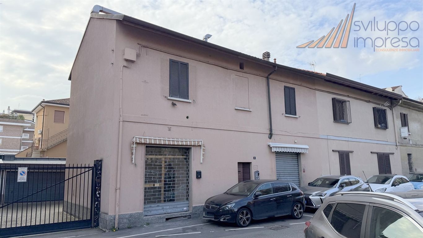 NEGOZIO USO UFFICIO IN AFFITTO A CINISELLO BALSAMO