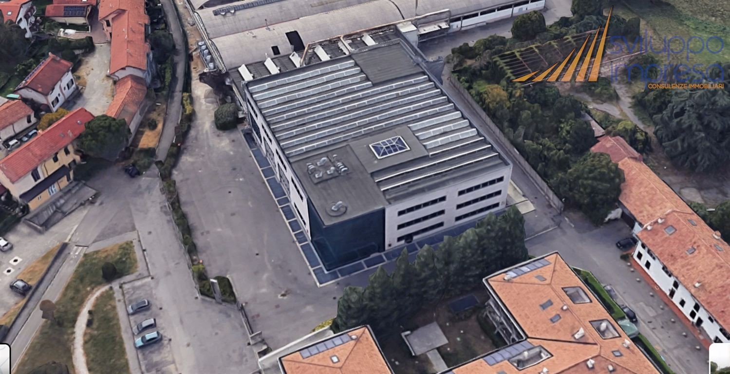 CAPANNONE INDIPENDENTE CON UFFICI E LABORATORI IN VENDITA A VILLASANTA