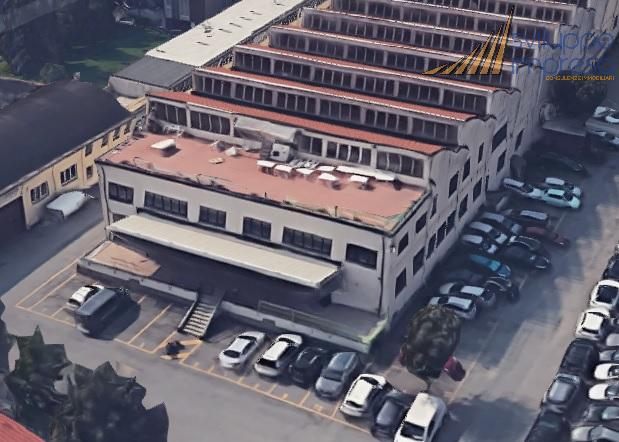 LOCALE AD USO UFFICIO OPEN SPACE ZONA VIALE MONZA