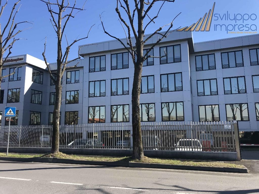 UFFICIO IN AFFITTO IN PALAZZINA AD AGRATE BRIANZA