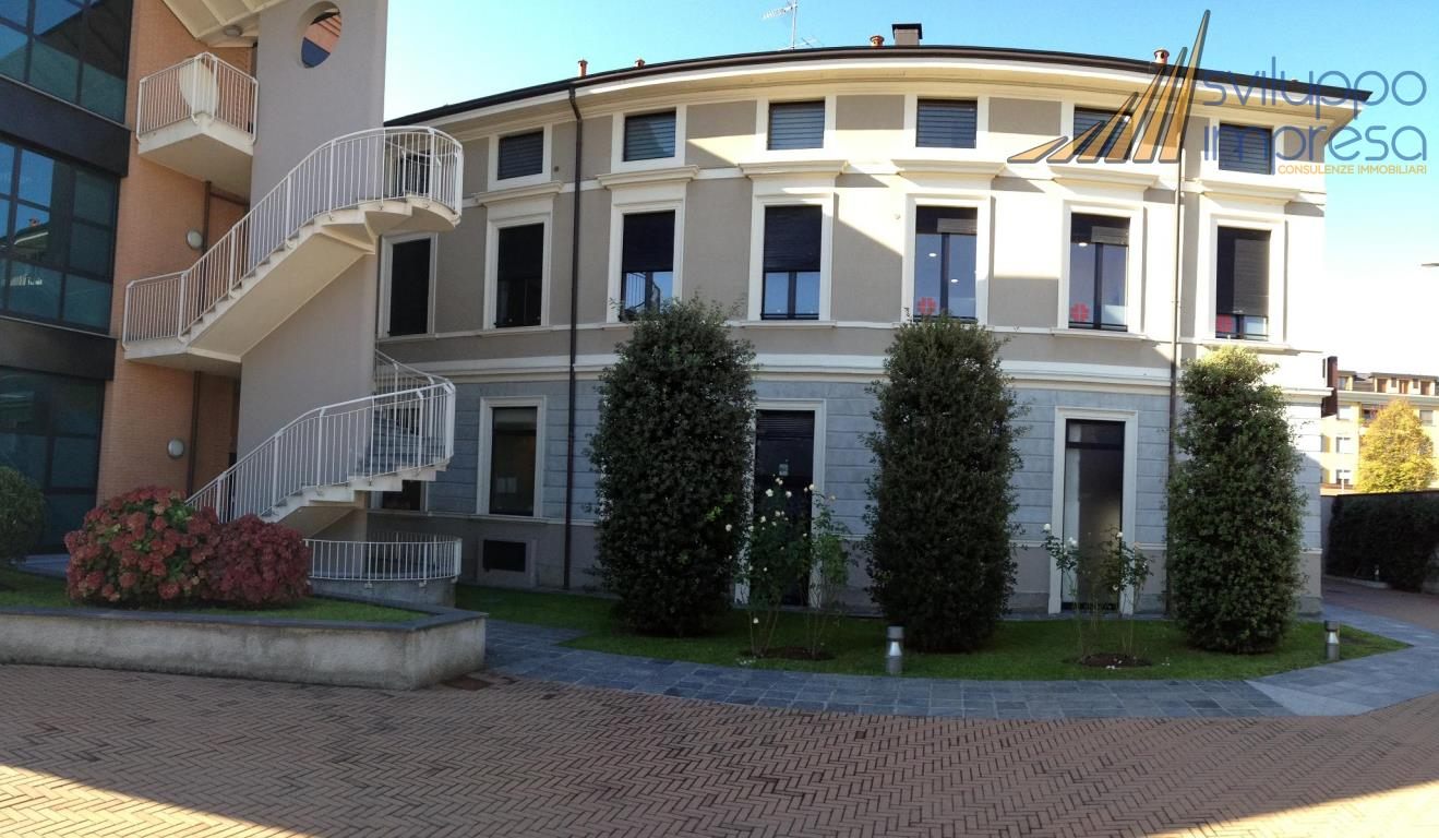 UFFICIO IN AFFITTO A BRUGHERIO
